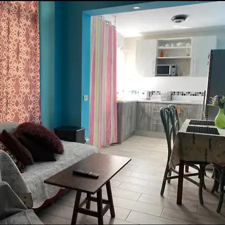 Homestay Apartamento Tipo Estudio En *